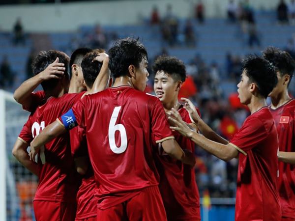 Bóng đá VN 12/6: U17 Việt Nam được AFC vinh danh