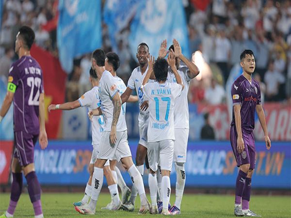 Tin CLB Nam Định: Tìm mọi cách để vô địch V.League