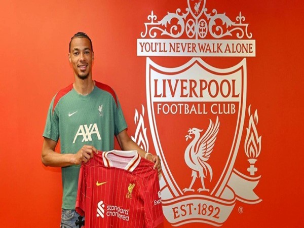 Chuyển nhượng Liverpool: Chiêu mộ thành công Hugo Ekitike