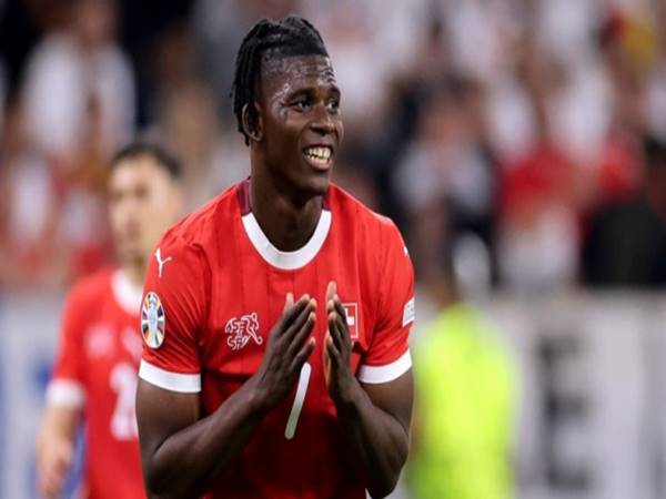 Tin chuyển nhượng: AC Milan chuyển tầm ngắm sang Embolo