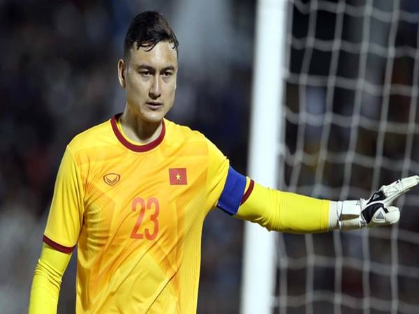 Con đường sự nghiệp – Hành trình gian nan của thủ môn Văn Lâm