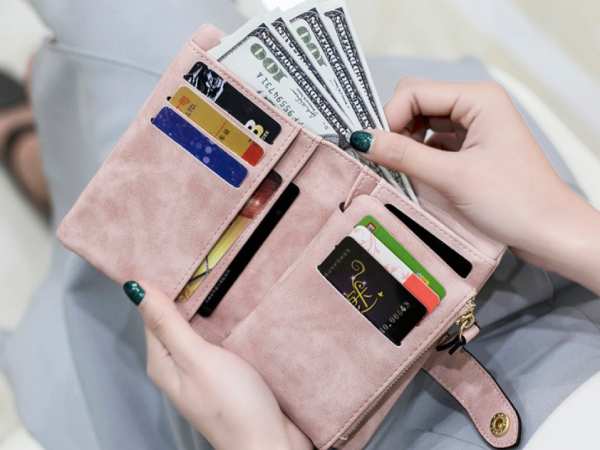 Chiêm bao thấy người lạ mất ví tiền