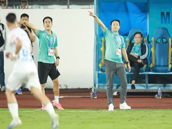 Thay tướng, đổi vận: Sự trở lại của niềm tin và bản lĩnh Thay tướng, đổi vận: Sự trở lại của niềm tin và bản lĩnh