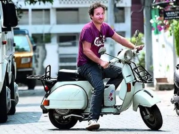 Nằm mơ thấy mình đi xe máy là tốt hay xấu?