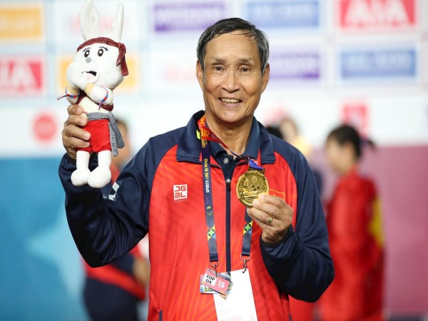 Tiểu sử Huấn Luyện Viên Mai Đức Chung: Dấu ấn cùng ĐTVN